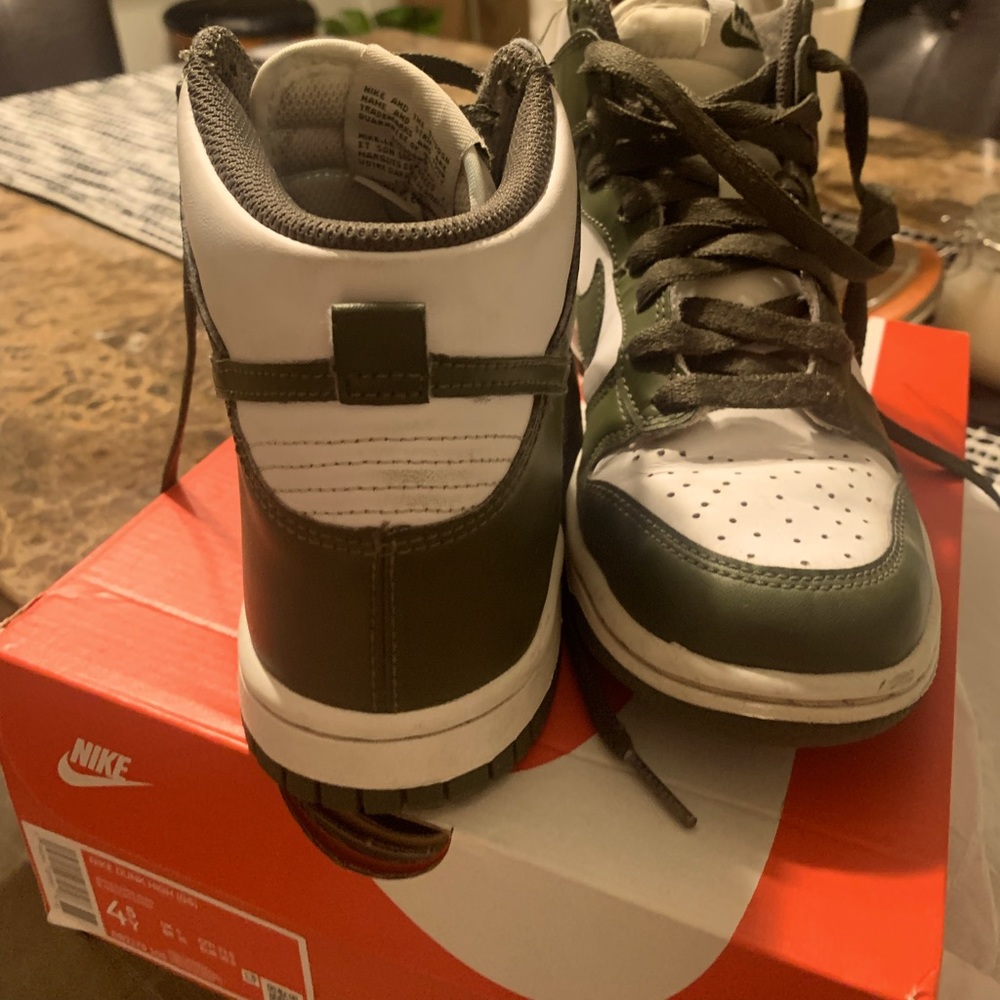 Nike Dunk High Green 4.5 youth